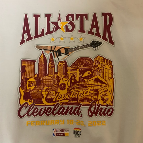NBA 2022 All Star Game Cleveland Sweater - Picture 2 of 2
